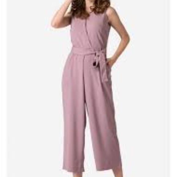 Tops - Picture 17 of 17